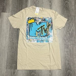 NWT Unisex T-shirt small